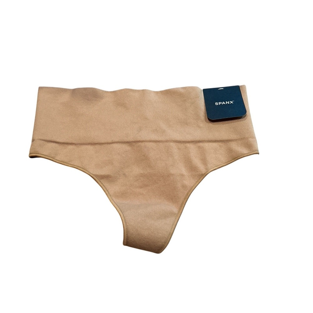 Spanx Thong XS Everyday Shaping Panty Womens Naked 3.0 New W Tags